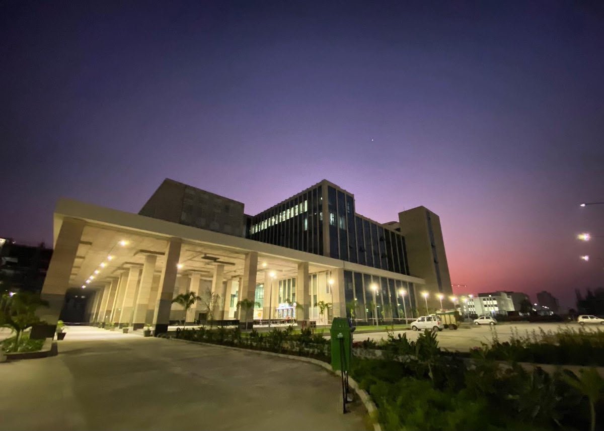 AIIMS Hospital, Location on request — photo 4